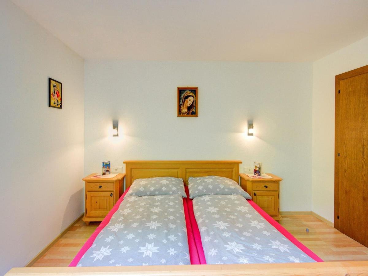 Scenic Apartment In Tirol With Garden Kaltenbach Buitenkant foto